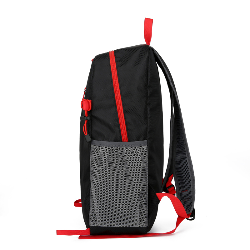 Zaino da viaggio portatile da  - Rain Cover Backpack recensione e prezzo